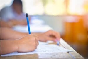 Student Surveys Should Be Implemented Carefully to Evaluate Teachers