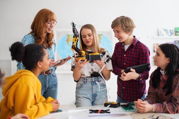 How Robotics Teaches Soft and Technical Skills