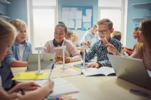 How 3 Districts Leverage Student-Driven Learning and Personalized Pathways