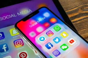 How Teachers Can Make Social Media More Positive for Students